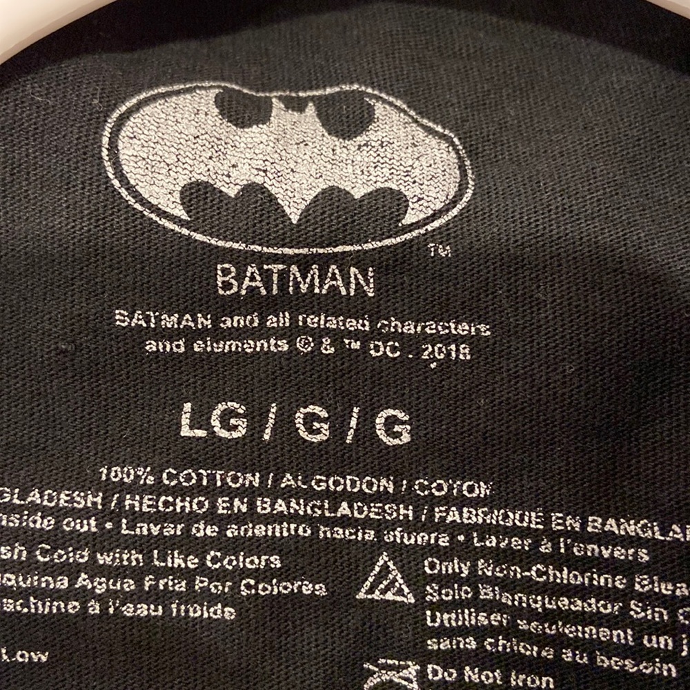 DC Comics Batman Black Tee with Sparkly Pink & Blue Logo - Picture 5 of 6